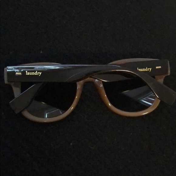 Laundry by Shelli Segal Los Angeles Sunglasses - Picture 7 of 9